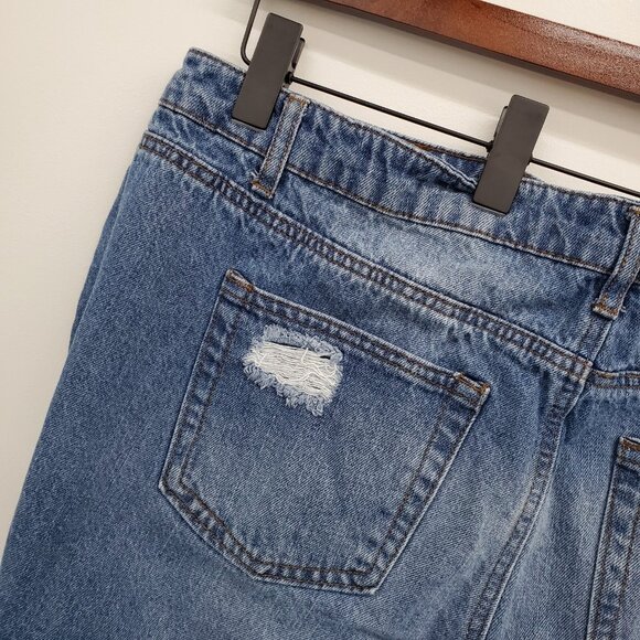 Vanilla Star Womens 20W Blue Distressed Ripped Cropped Jeans Raw Hem Denim - Picture 8 of 14